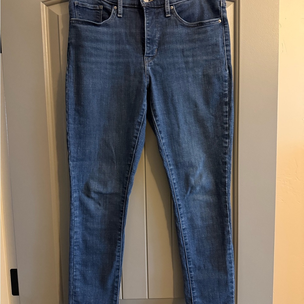 Levi's Women's Skinny Jeans in Classic Blue
